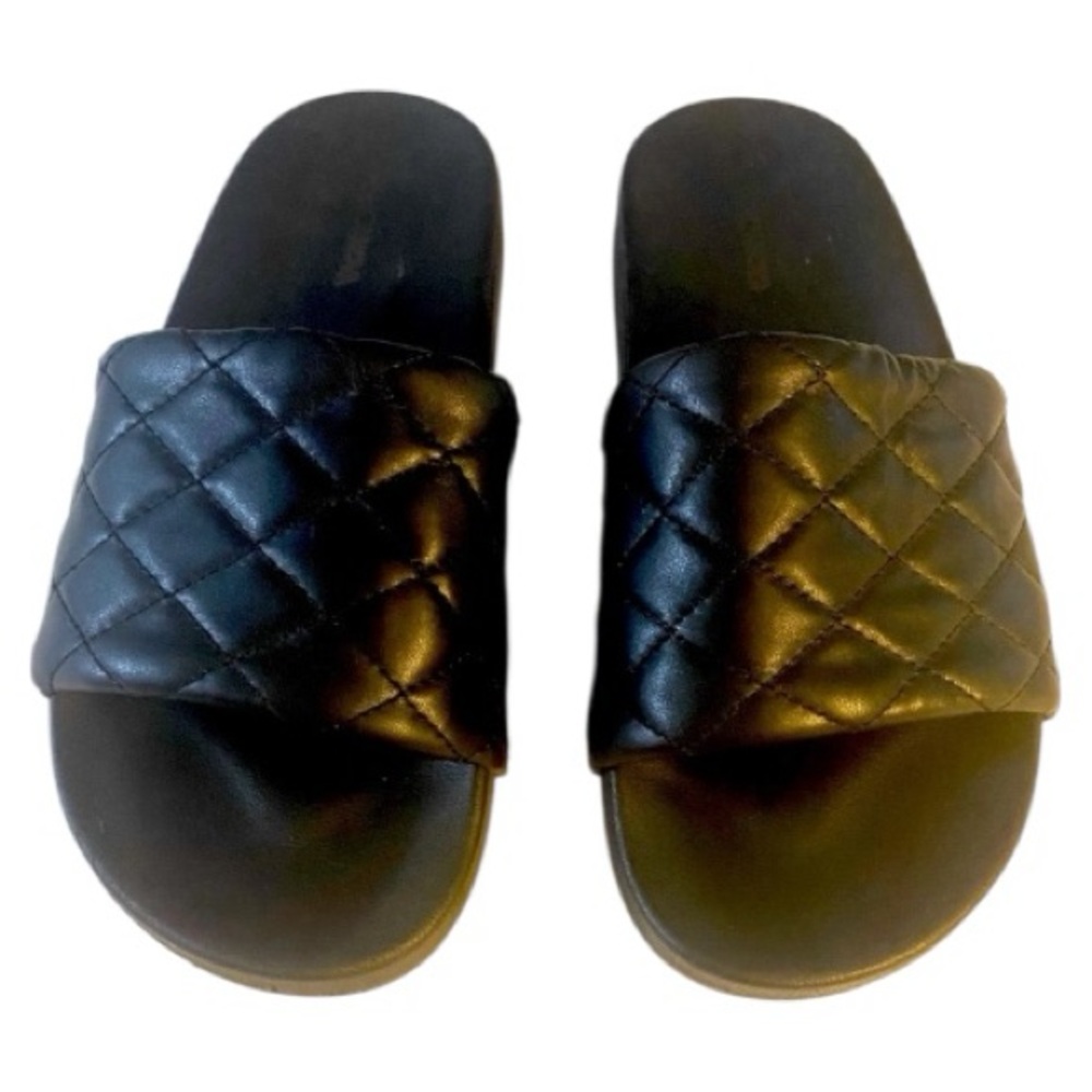 Fashion Nova Sandals, Flip flops, slides, Sz 9, EU40, Flats, Quilted, Comfort